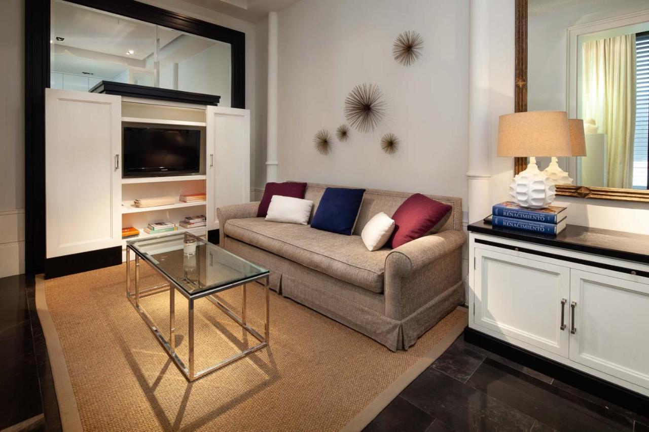 Elegante Apartamento Plaza Constitucion مالقة المظهر الخارجي الصورة
